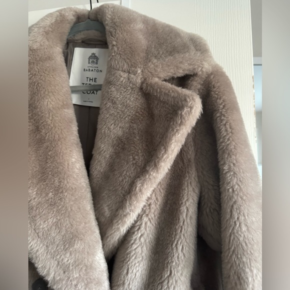 Babaton coat new without tag never worn - Picture 11 of 15